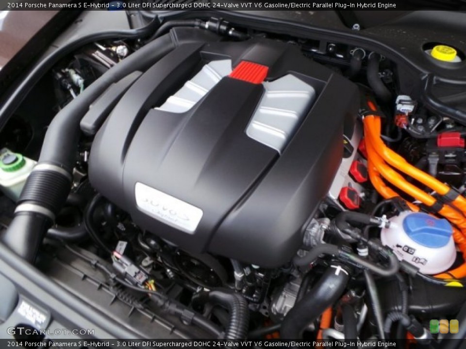3.0 Liter DFI Supercharged DOHC 24-Valve VVT V6 Gasoline/Electric Parallel Plug-In Hybrid Engine for the 2014 Porsche Panamera #93811558