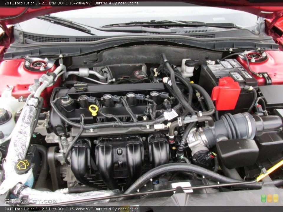 2.5 Liter DOHC 16-Valve VVT Duratec 4 Cylinder 2011 Ford Fusion Engine