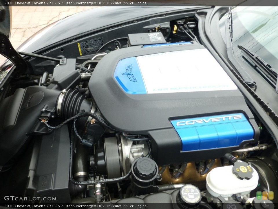 6.2 Liter Supercharged OHV 16-Valve LS9 V8 Engine for the 2010 Chevrolet Corvette #93893716