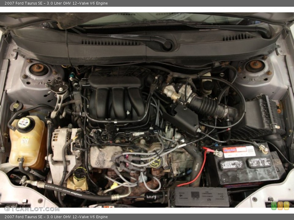 3.0 Liter OHV 12-Valve V6 2007 Ford Taurus Engine