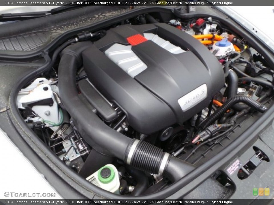 3.0 Liter DFI Supercharged DOHC 24-Valve VVT V6 Gasoline/Electric Parallel Plug-In Hybrid Engine for the 2014 Porsche Panamera #94431105