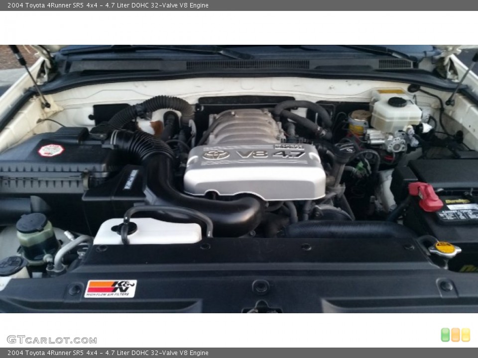 4.7 Liter DOHC 32-Valve V8 2004 Toyota 4Runner Engine