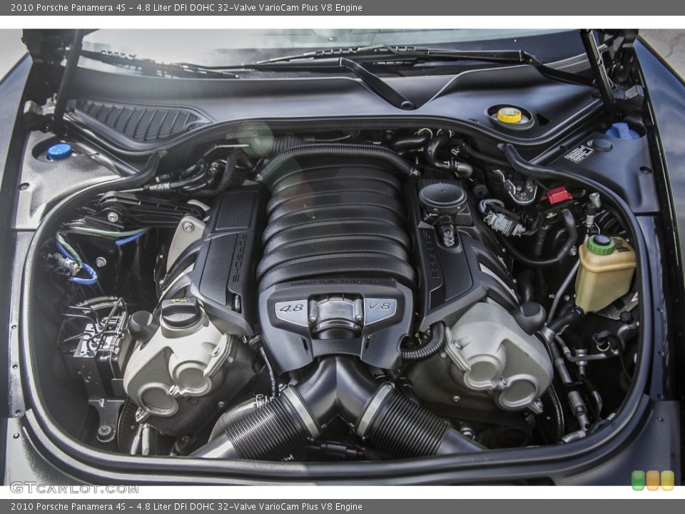 4.8 Liter DFI DOHC 32-Valve VarioCam Plus V8 Engine for the 2010 Porsche Panamera #94960874