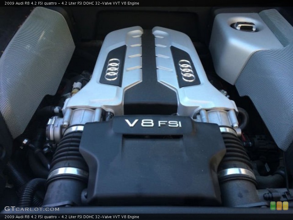 4.2 Liter FSI DOHC 32-Valve VVT V8 2009 Audi R8 Engine