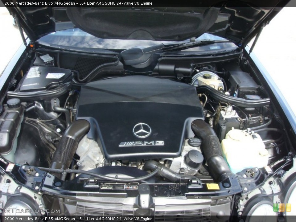 5.4 Liter AMG SOHC 24-Valve V8 2000 Mercedes-Benz E Engine