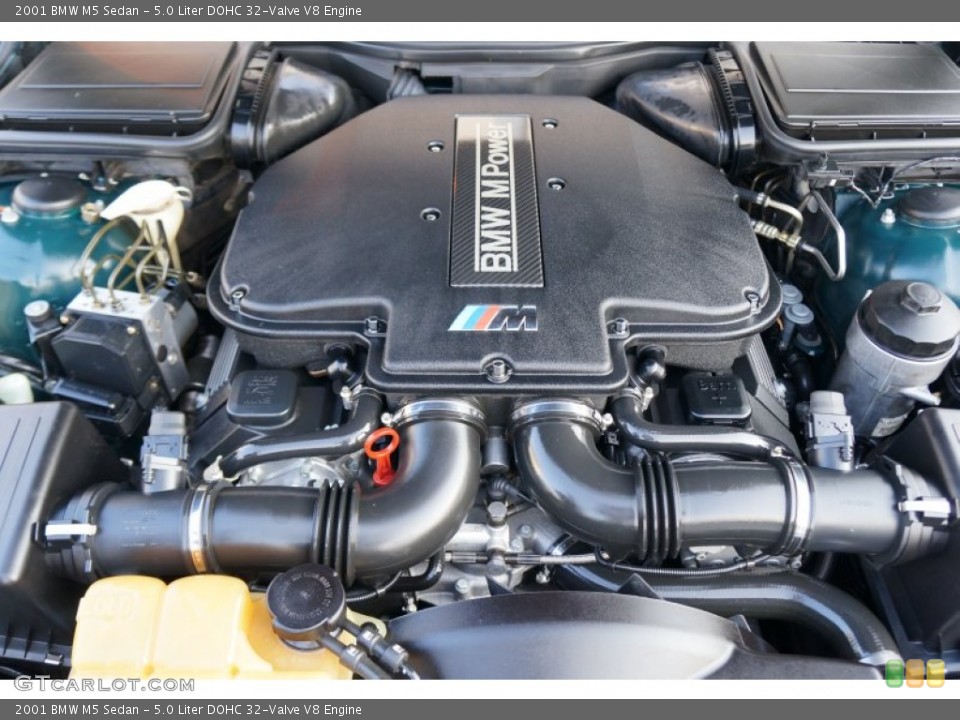 5.0 Liter DOHC 32-Valve V8 2001 BMW M5 Engine