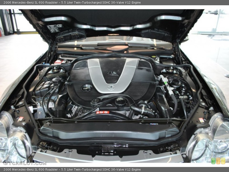 5.5 Liter Twin-Turbocharged SOHC 36-Valve V12 Engine for the 2006 Mercedes-Benz SL #96591392