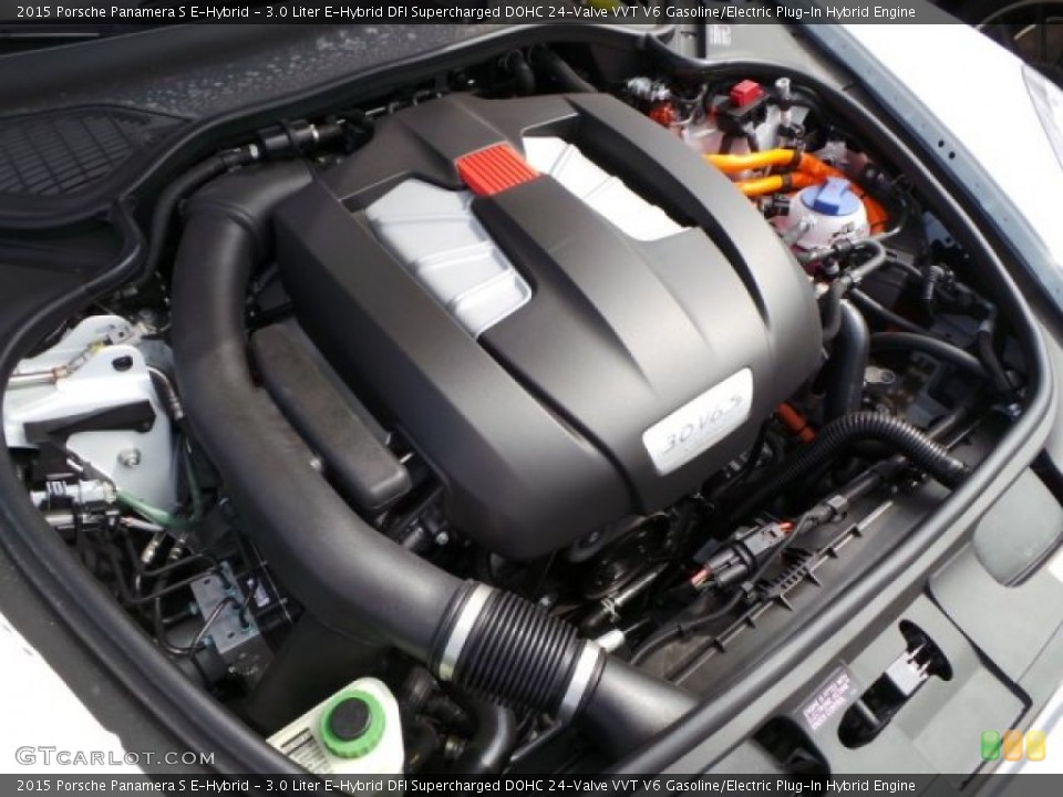 3.0 Liter E-Hybrid DFI Supercharged DOHC 24-Valve VVT V6 Gasoline/Electric Plug-In Hybrid Engine for the 2015 Porsche Panamera #96744974