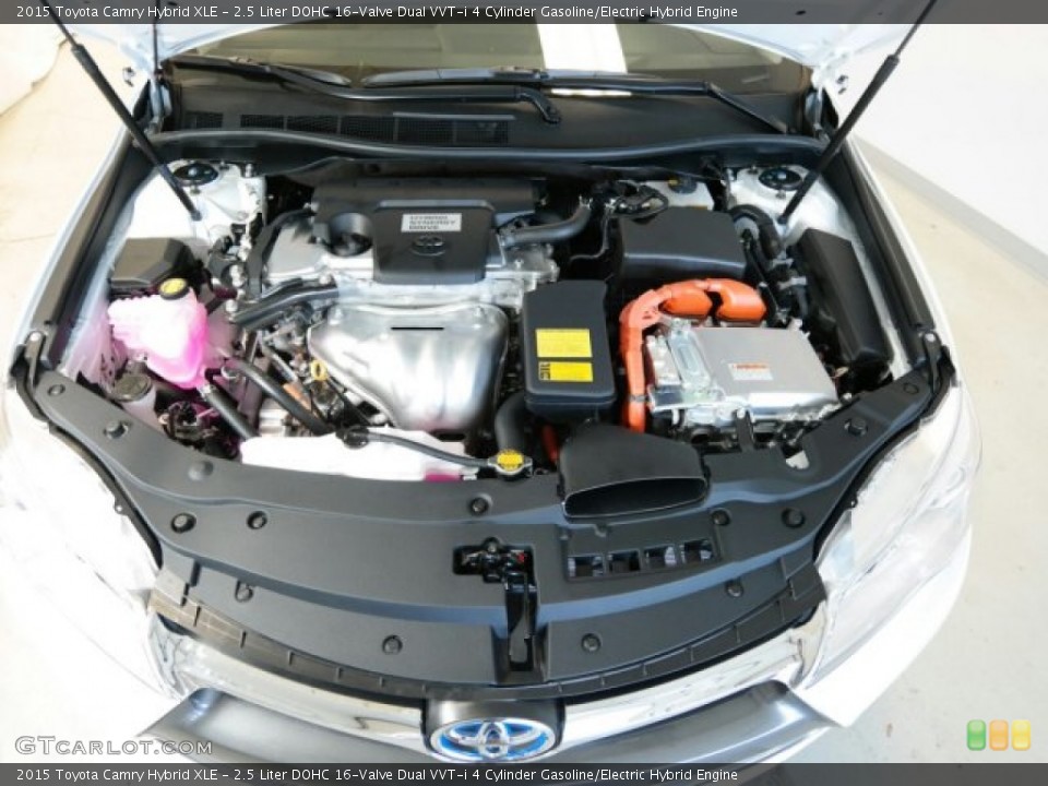 2.5 Liter DOHC 16-Valve Dual VVT-i 4 Cylinder Gasoline/Electric Hybrid 2015 Toyota Camry Engine