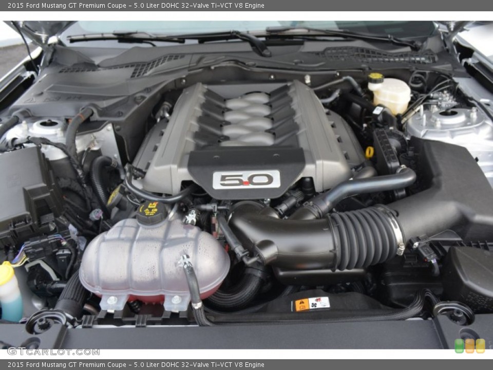 5.0 Liter DOHC 32-Valve Ti-VCT V8 Engine for the 2015 Ford Mustang #98822428