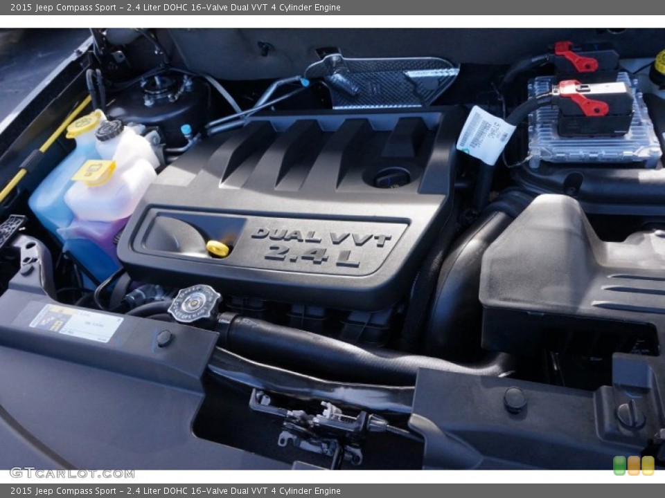 2.4 Liter DOHC 16-Valve Dual VVT 4 Cylinder 2015 Jeep Compass Engine