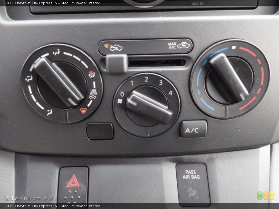 Medium Pewter Interior Controls for the 2015 Chevrolet City Express LS #100003012