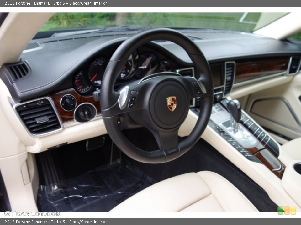 Black/Cream 2012 Porsche Panamera Interiors