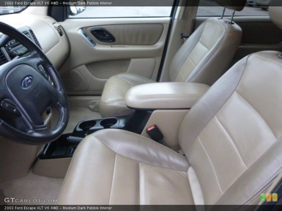 Medium Dark Pebble Interior Photo for the 2003 Ford Escape XLT V6 4WD #100040912