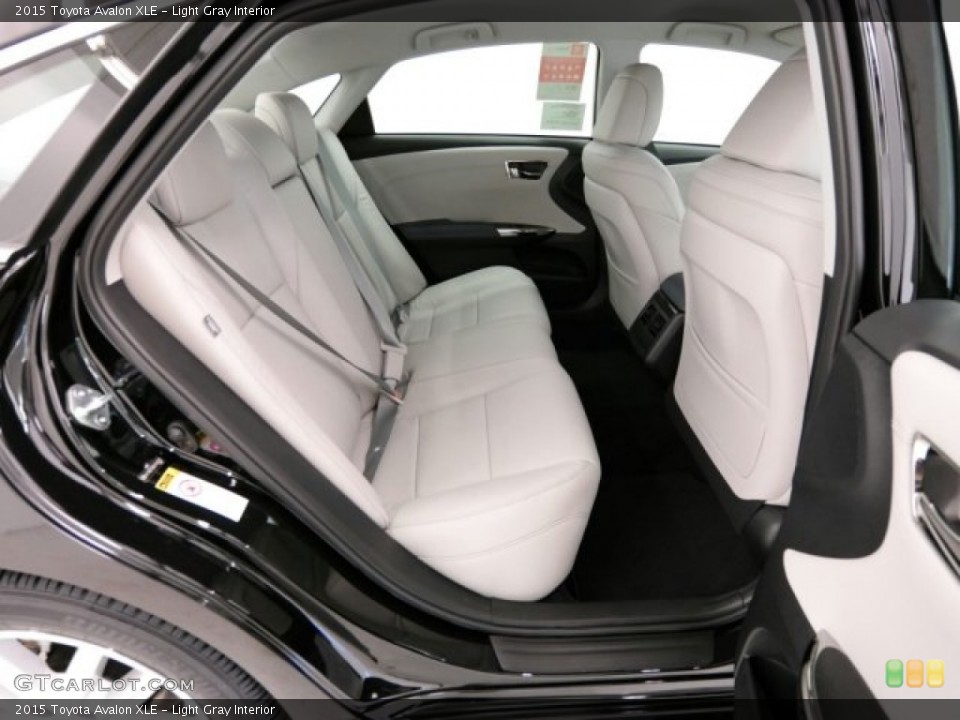 Light Gray Interior Rear Seat for the 2015 Toyota Avalon XLE #100175121