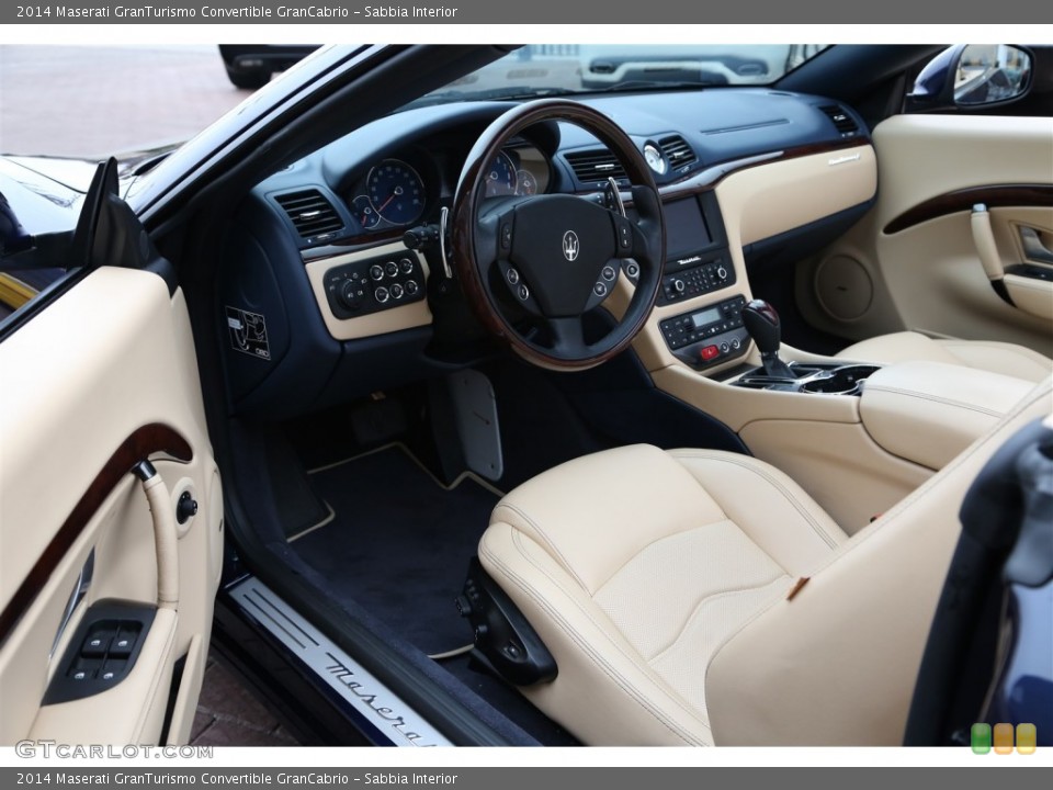 Sabbia 2014 Maserati GranTurismo Convertible Interiors