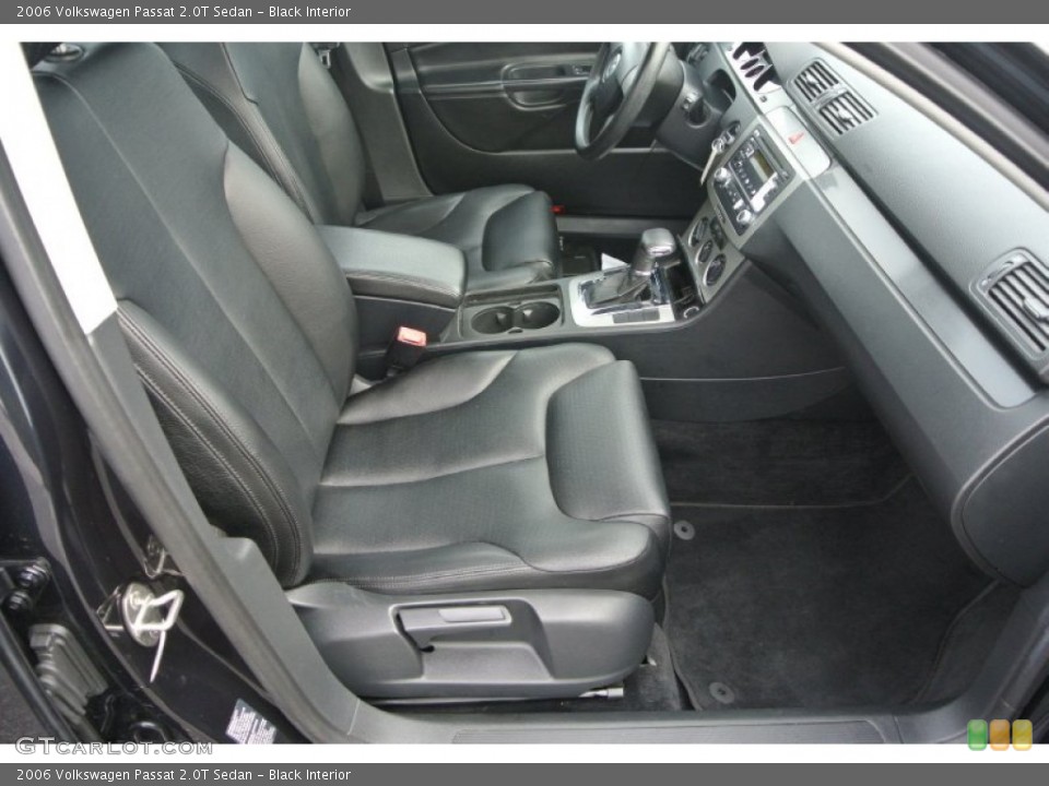 Black Interior Photo for the 2006 Volkswagen Passat 2.0T Sedan #100304451