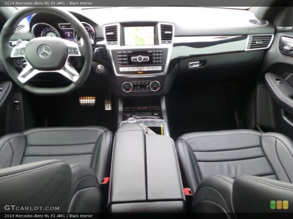 Black Interior Dashboard for the 2014 Mercedes-Benz ML 63 AMG #100318293