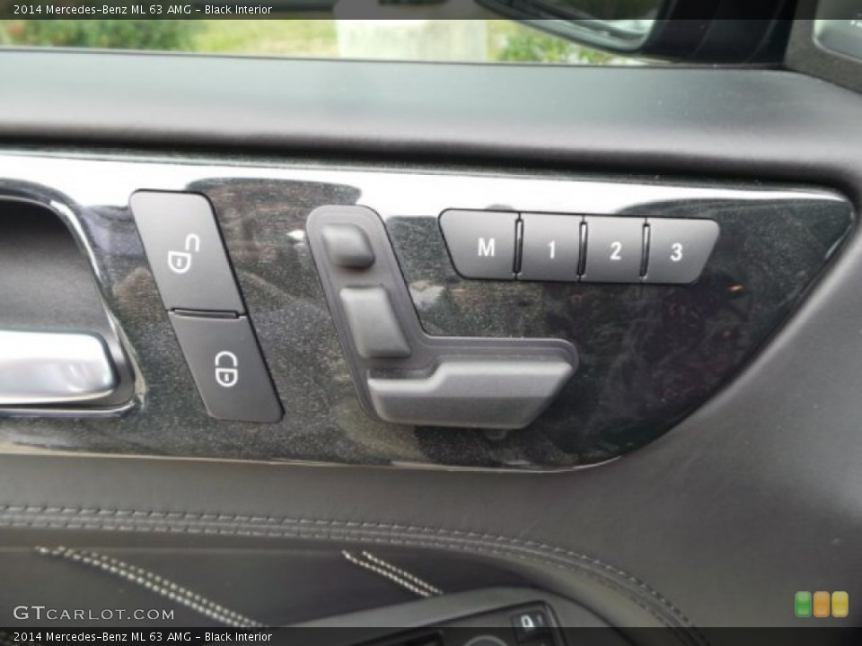 Black Interior Controls for the 2014 Mercedes-Benz ML 63 AMG #100319028