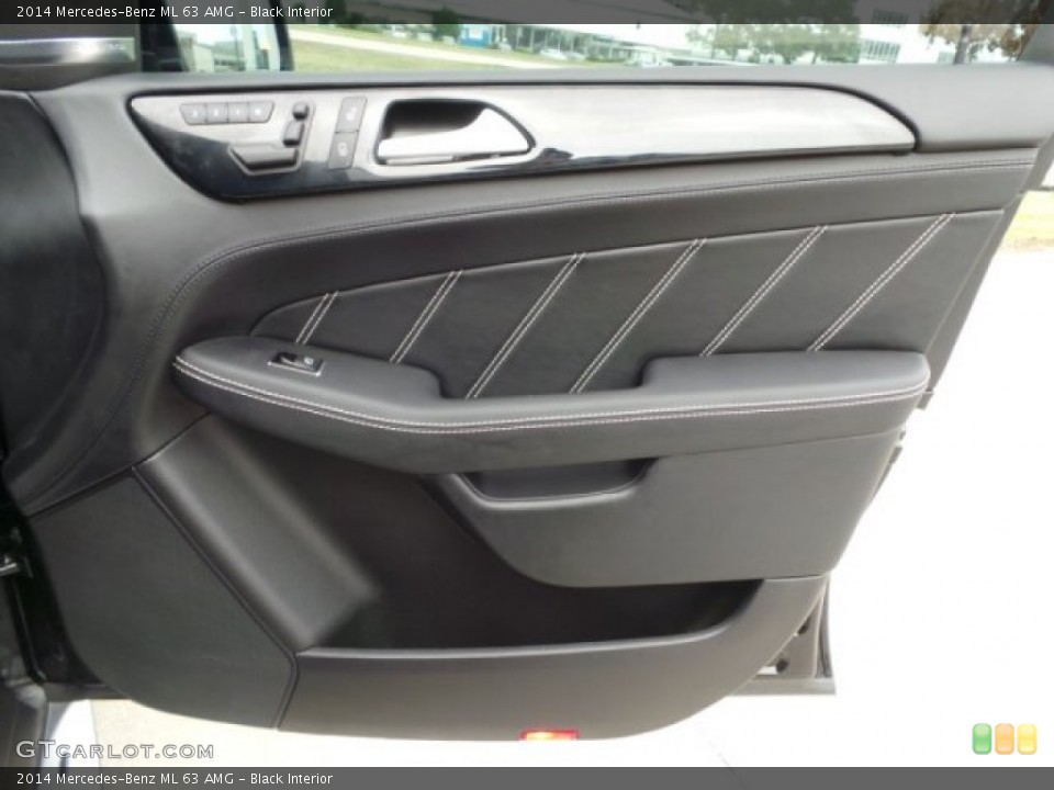 Black Interior Door Panel for the 2014 Mercedes-Benz ML 63 AMG #100319101