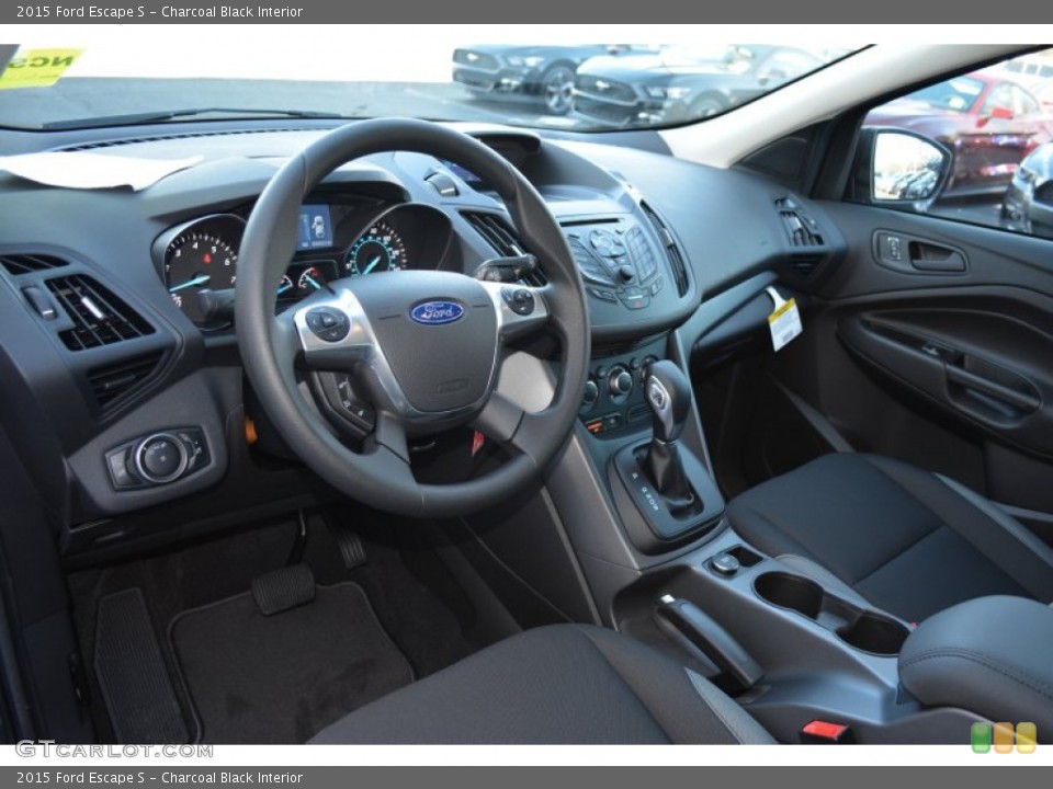 Charcoal Black Interior Photo for the 2015 Ford Escape S #100408592