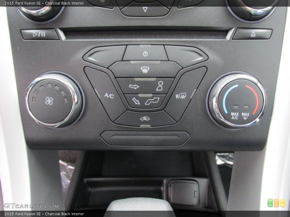 Charcoal Black Interior Controls for the 2015 Ford Fusion SE #100412348