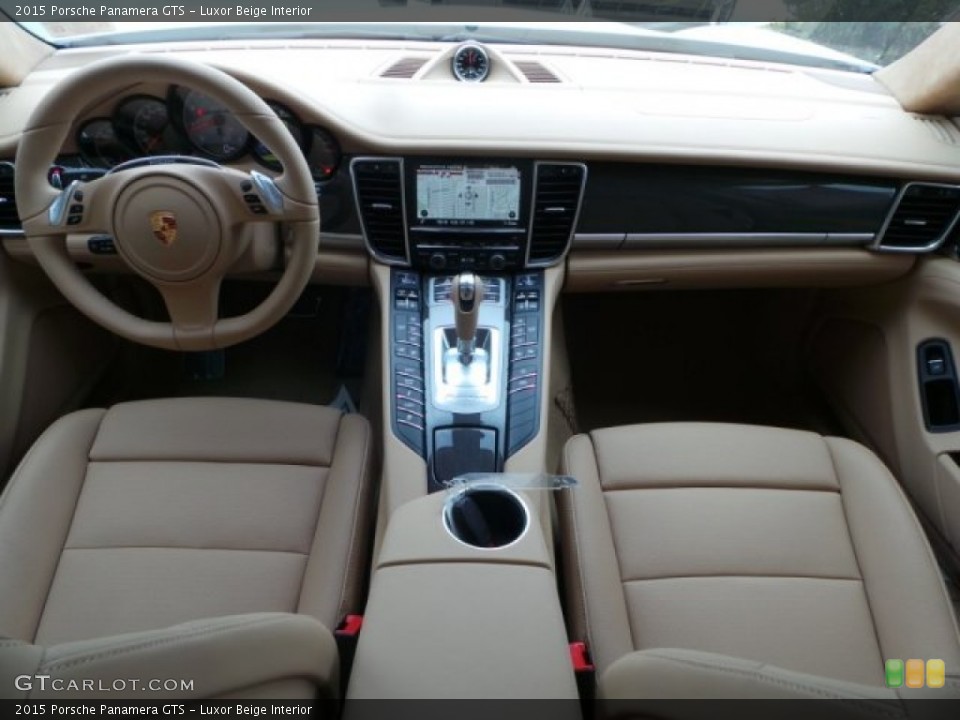 Luxor Beige Interior Dashboard for the 2015 Porsche Panamera GTS #100457693