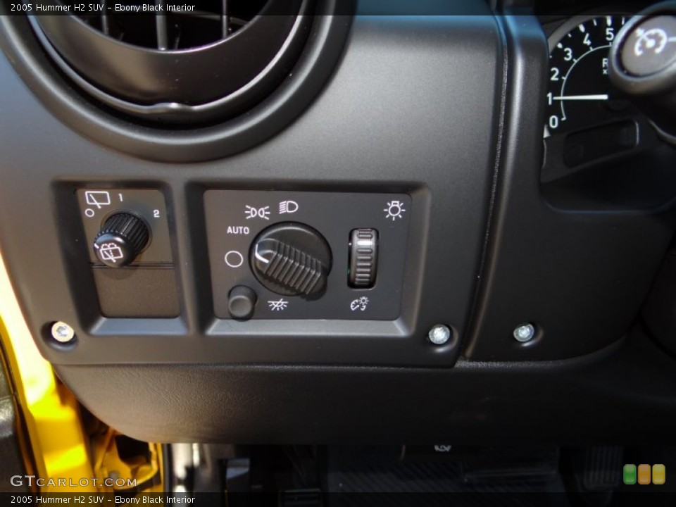 Ebony Black Interior Controls for the 2005 Hummer H2 SUV #100553204