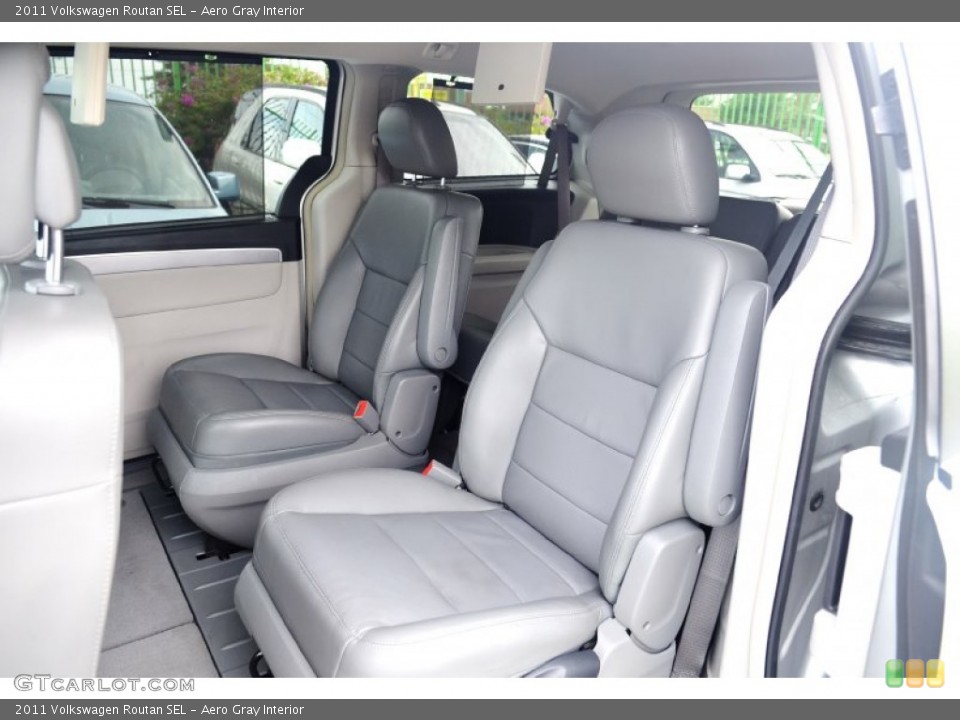Aero Gray Interior Rear Seat for the 2011 Volkswagen Routan SEL #100574234