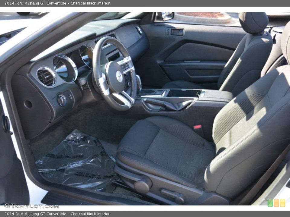 Charcoal Black Interior Photo for the 2014 Ford Mustang GT Convertible #100586279