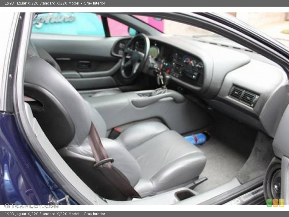 Gray Interior Photo for the 1993 Jaguar XJ220  #100620157