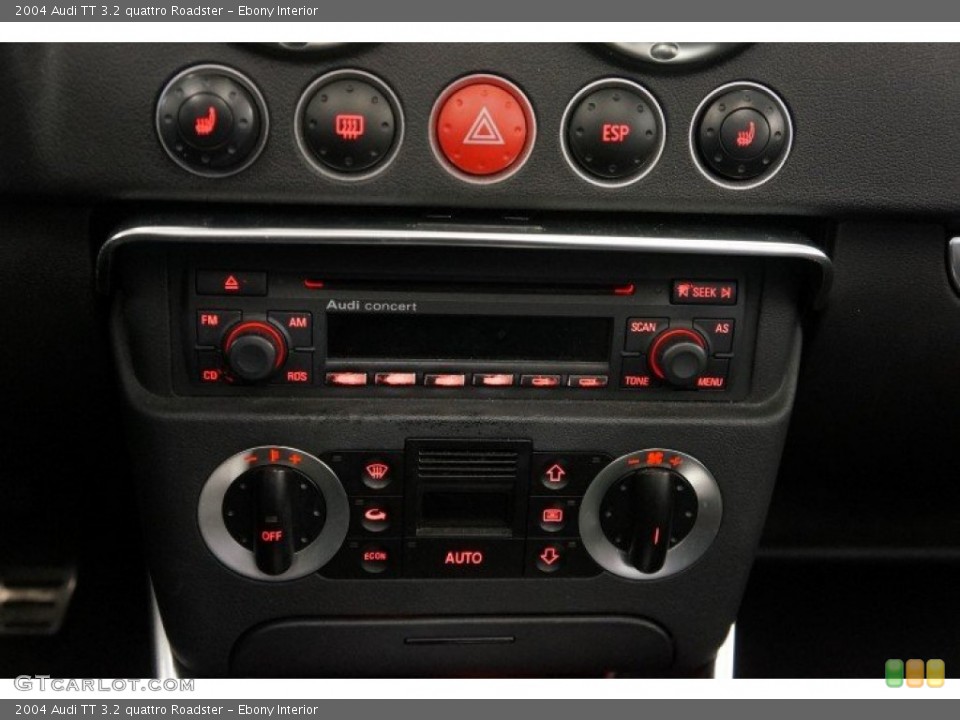 Ebony Interior Controls for the 2004 Audi TT 3.2 quattro Roadster #100636006