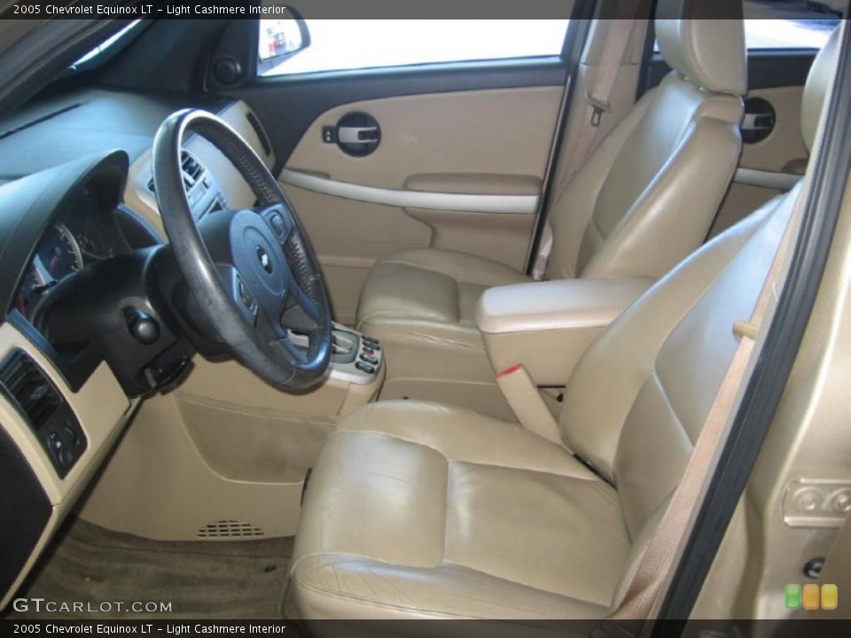 Light Cashmere Interior Photo for the 2005 Chevrolet Equinox LT #100656653