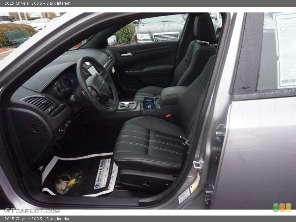 Black Interior Photo for the 2015 Chrysler 300 S #100693988