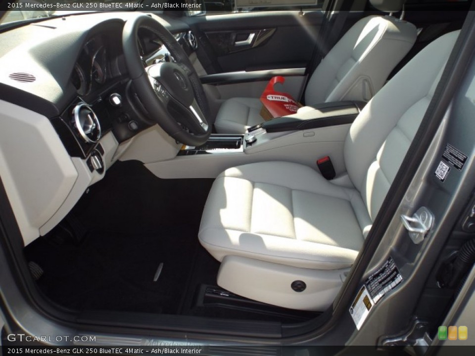 Ash/Black Interior Photo for the 2015 Mercedes-Benz GLK 250 BlueTEC 4Matic #100746692