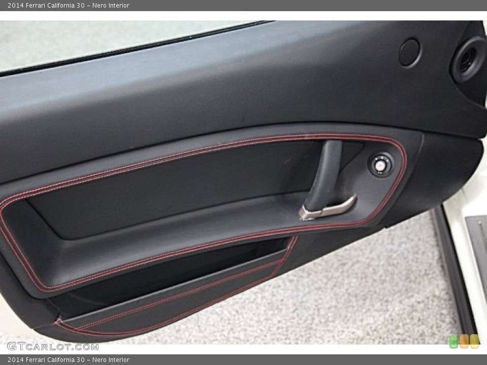 Nero Interior Door Panel for the 2014 Ferrari California 30 #100769127