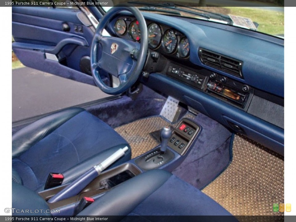 Midnight Blue Interior Photo for the 1995 Porsche 911 Carrera Coupe #100957534