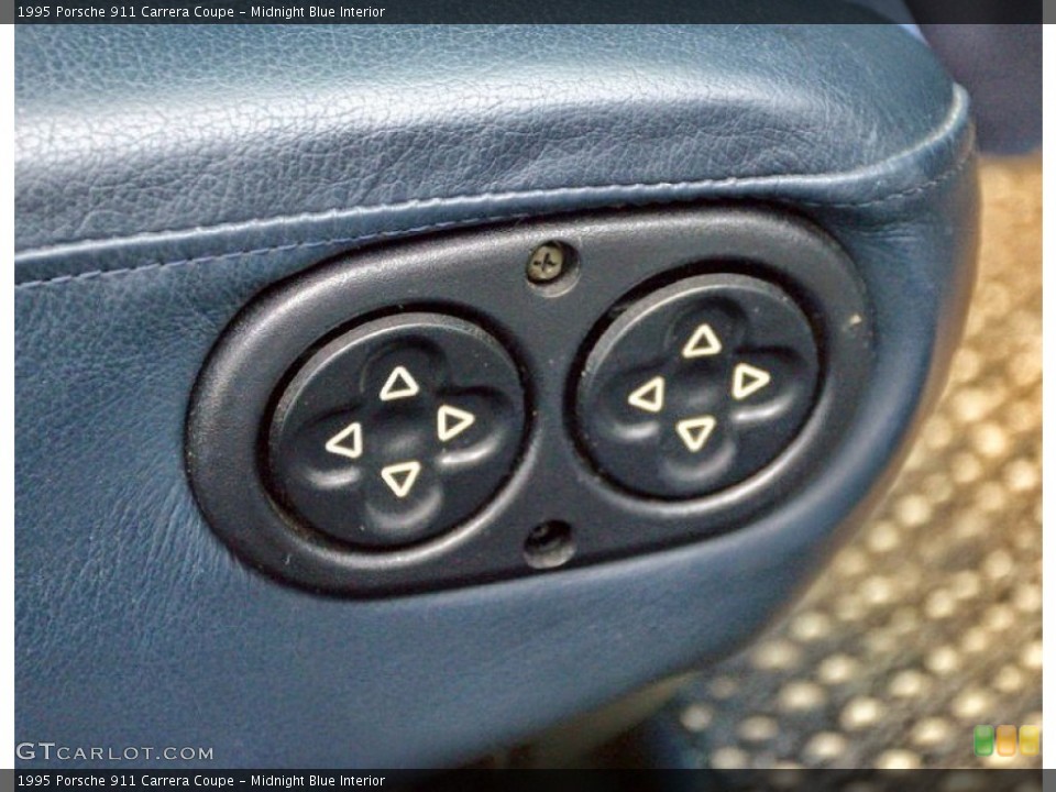 Midnight Blue Interior Controls for the 1995 Porsche 911 Carrera Coupe #100957732