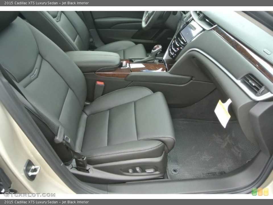 Jet Black Interior Front Seat for the 2015 Cadillac XTS Luxury Sedan #101016163
