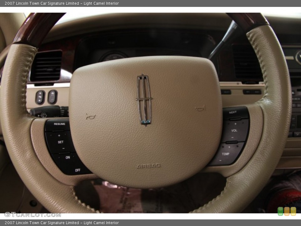 Light Camel Interior Steering Wheel for the 2007 Lincoln Town Car Signature Limited #101024605
