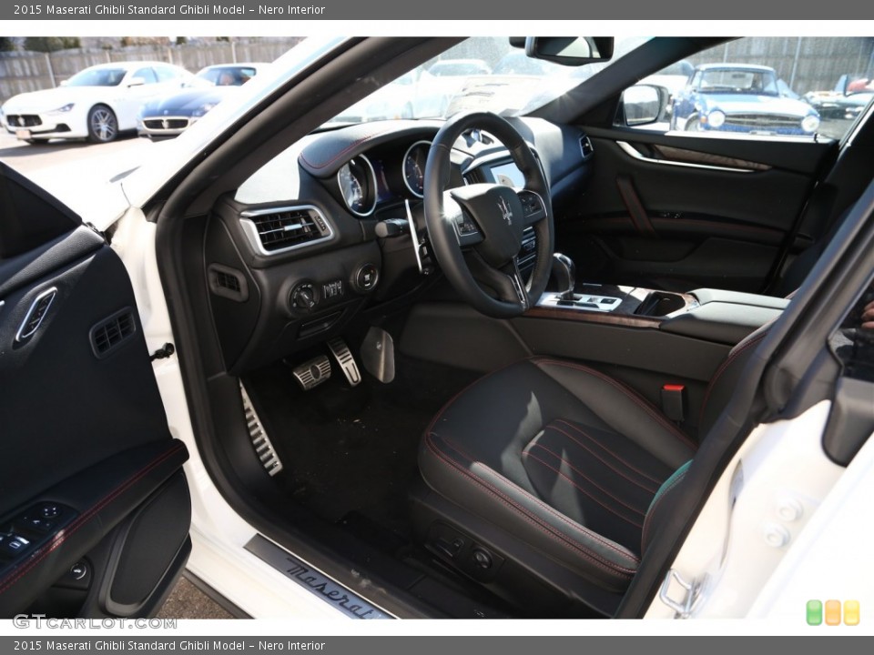 Nero Interior Photo for the 2015 Maserati Ghibli  #101025862