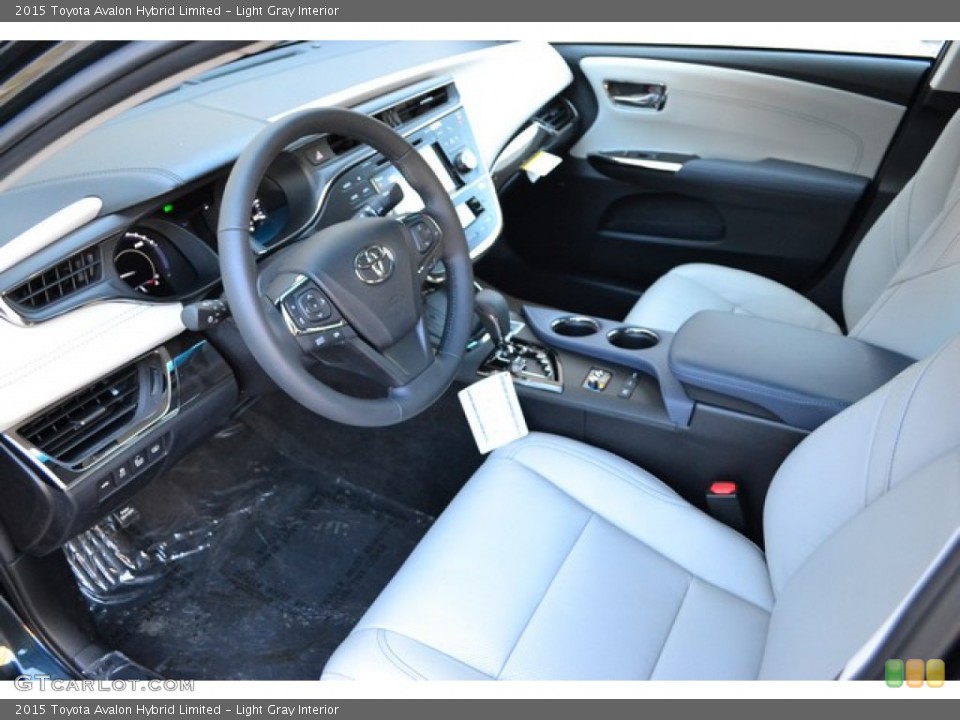 Light Gray 2015 Toyota Avalon Interiors