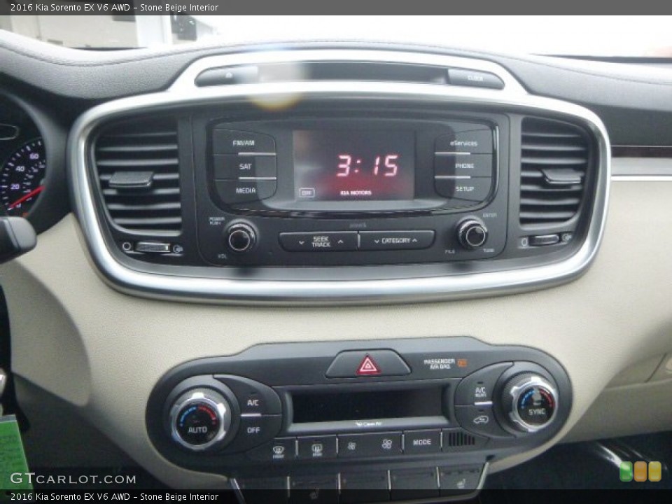 Stone Beige Interior Controls for the 2016 Kia Sorento EX V6 AWD #101061201