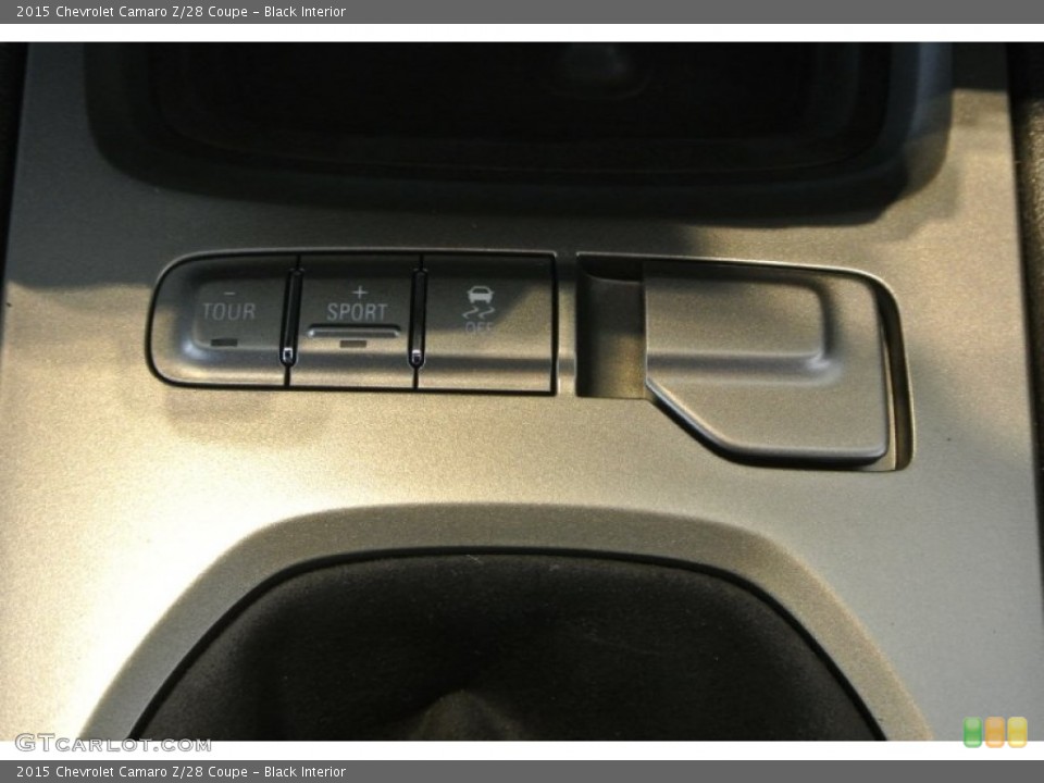 Black Interior Controls for the 2015 Chevrolet Camaro Z/28 Coupe #101094582