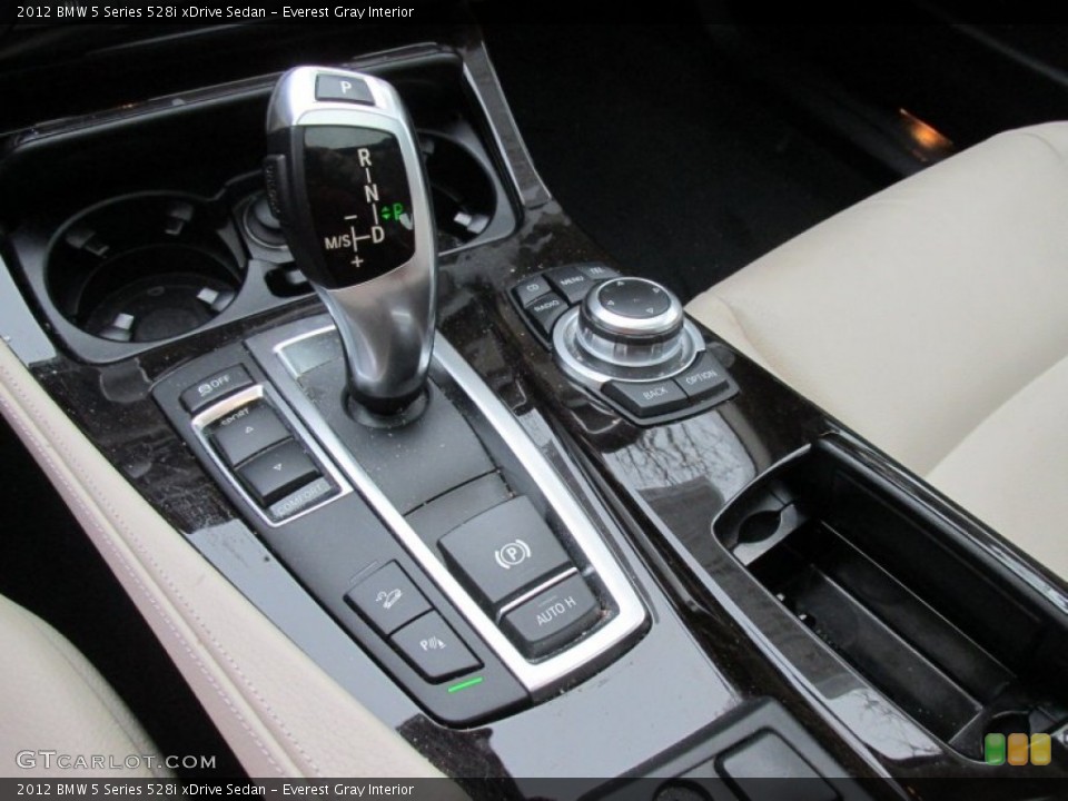 Everest Gray Interior Transmission for the 2012 BMW 5 Series 528i xDrive Sedan #101095737