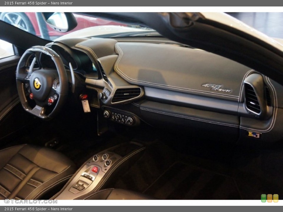 Nero Interior Dashboard for the 2015 Ferrari 458 Spider #101150028