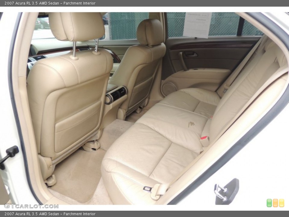 Parchment Interior Rear Seat for the 2007 Acura RL 3.5 AWD Sedan #101165724