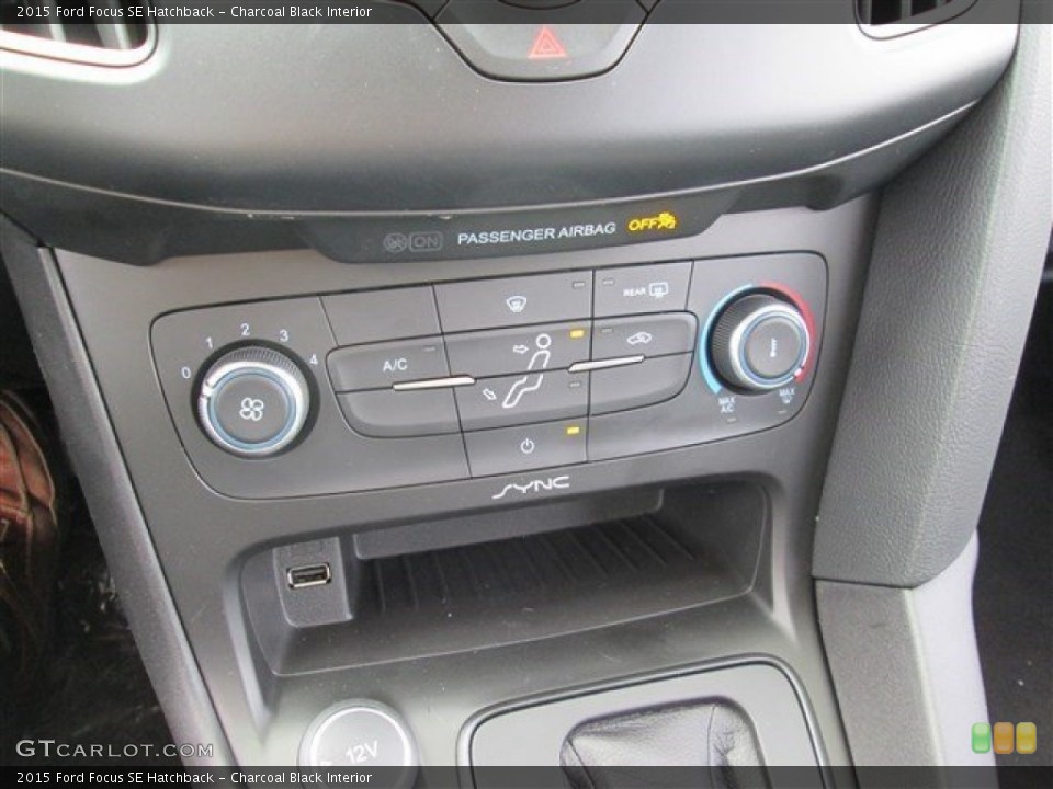 Charcoal Black Interior Controls for the 2015 Ford Focus SE Hatchback #101166213