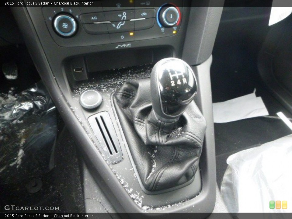 Charcoal Black Interior Transmission for the 2015 Ford Focus S Sedan #101172048