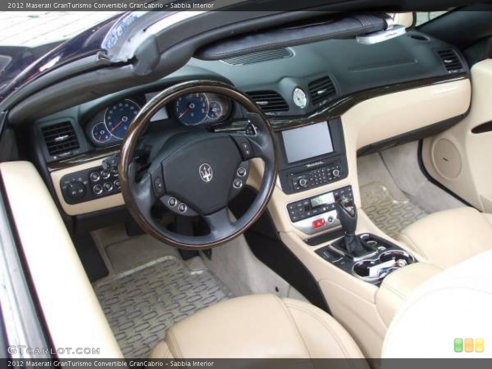 Sabbia 2012 Maserati GranTurismo Convertible Interiors
